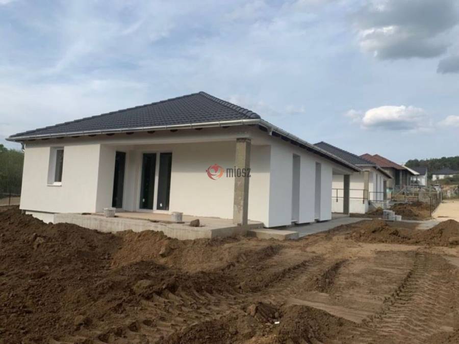 eladó újépítésű családi ház, Kerepes