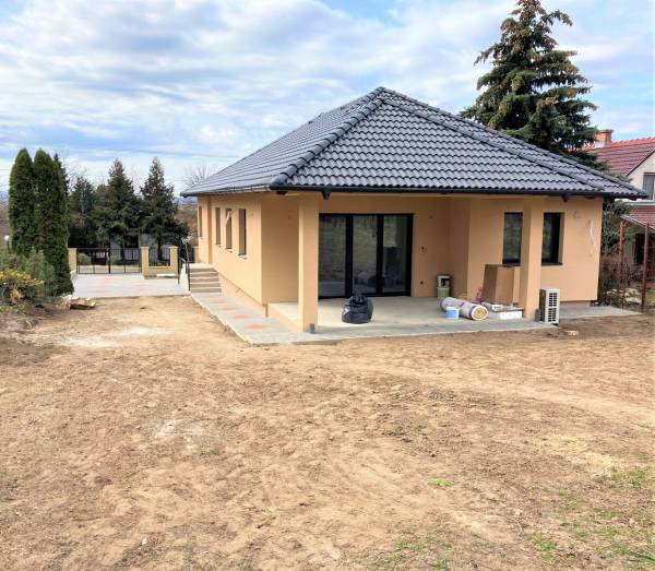 eladó újépítésű családi ház, Veresegyház