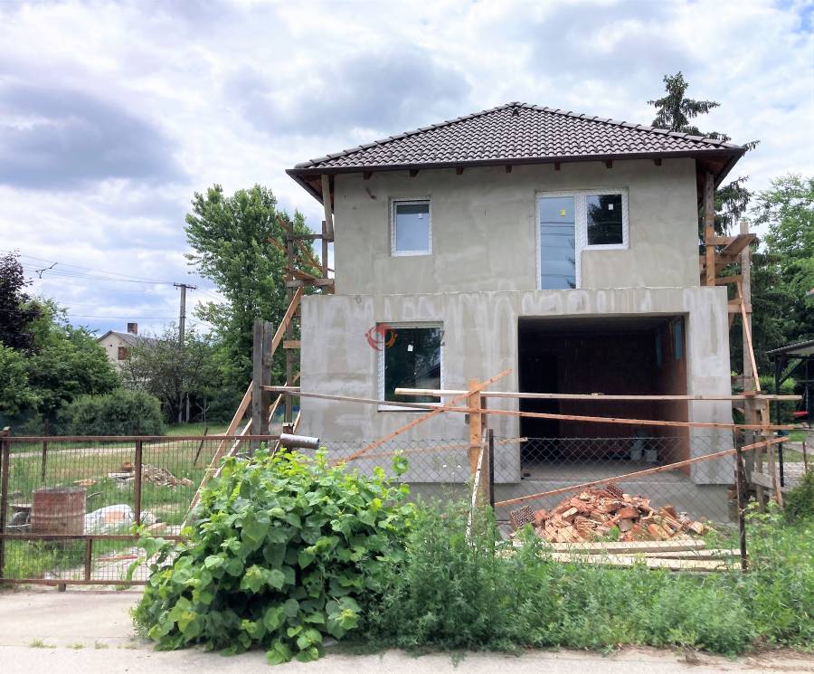 eladó újépítésű családi ház, Veresegyház